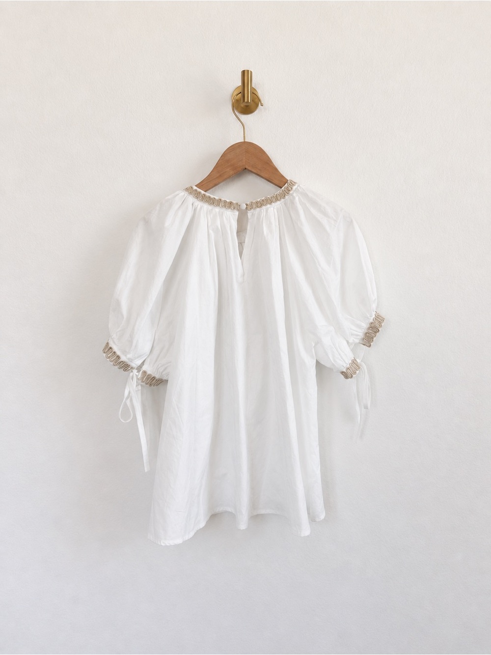 bohme White Smocked-Neck Puff Sleeve Top - Picture 5 of 8